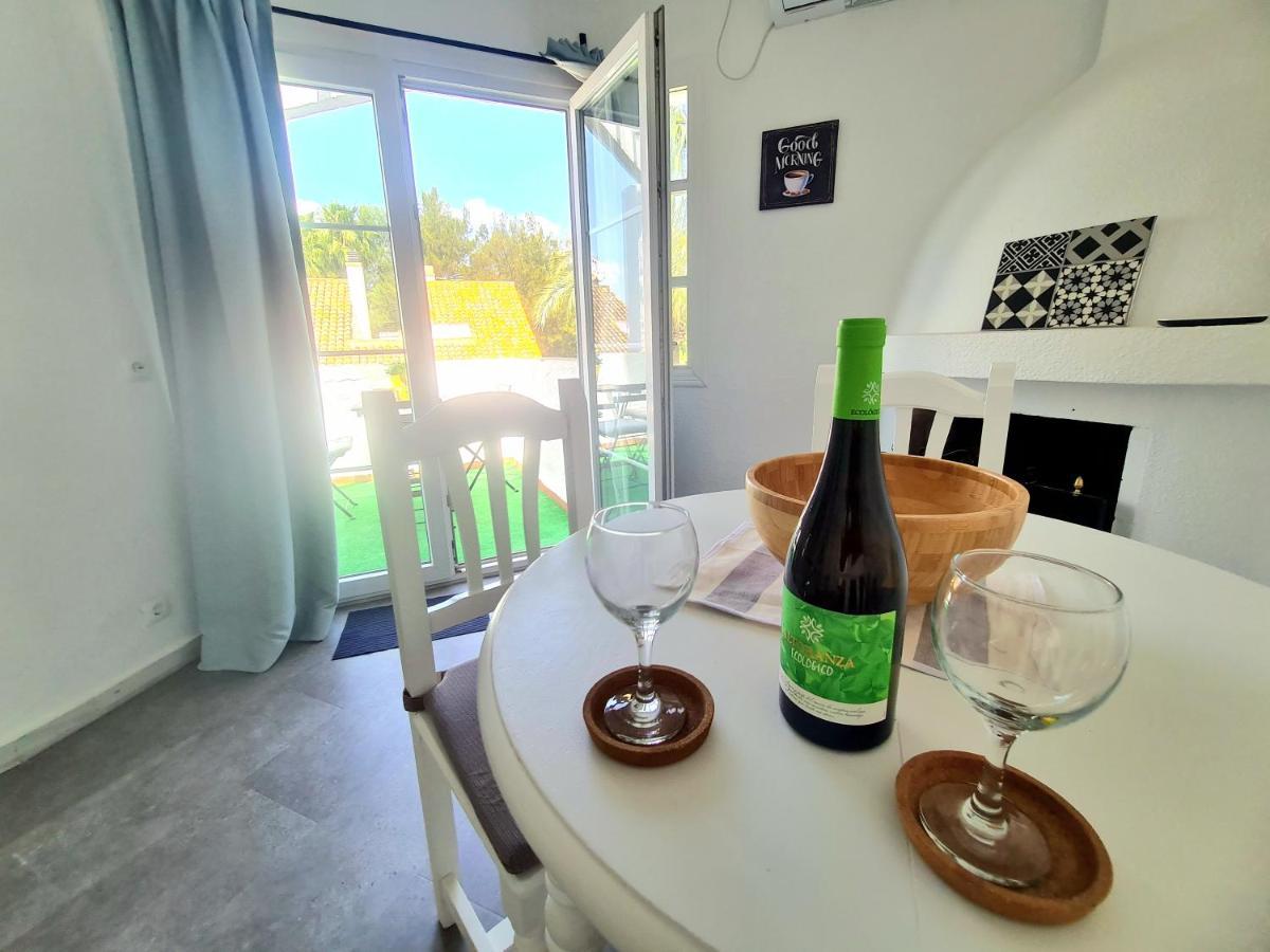 شقة فوينخيرولا  في Apartamento Con Vistas Al Campo De Golf Y Piscina المظهر الخارجي الصورة
