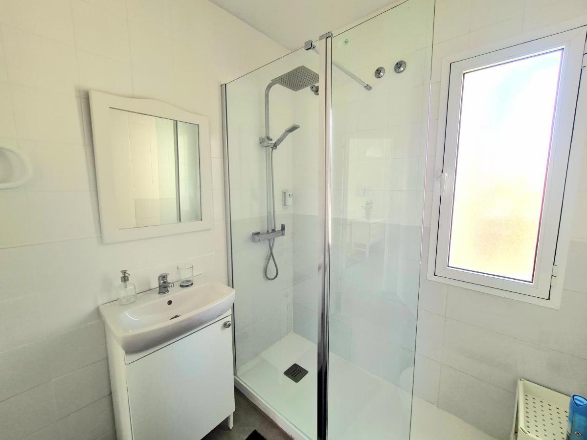 شقة فوينخيرولا  في Apartamento Con Vistas Al Campo De Golf Y Piscina المظهر الخارجي الصورة